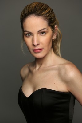 LAURA OTERO