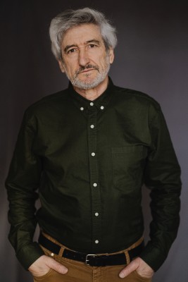 CÉSAR CAMBEIRO